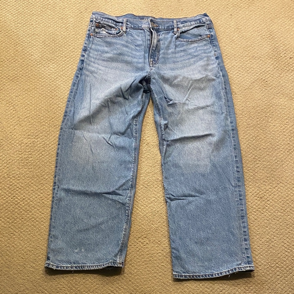 American Eagle Outfitters Light Blue Boyfriend Jeans
